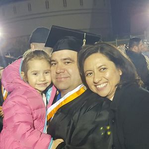 Meet your Posher, Carlos